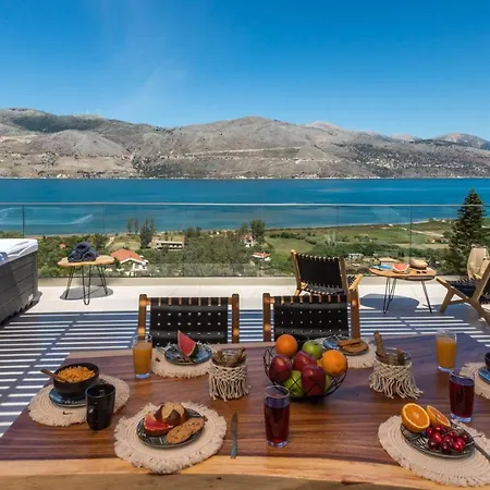 Moncasa Your Ionian Vakantiehuis *