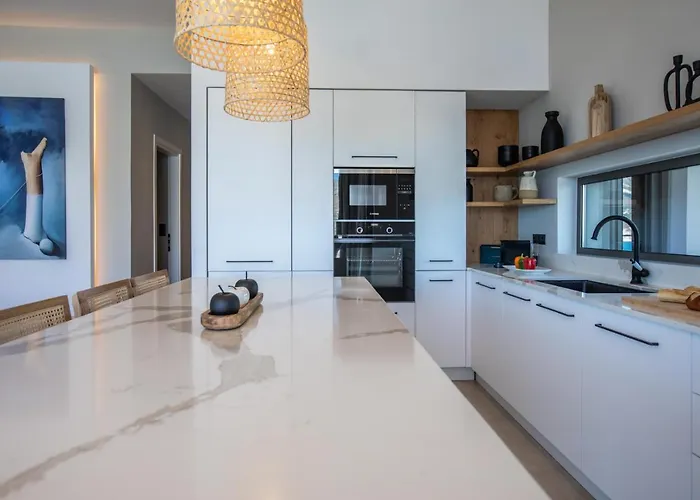 Moncasa Your Ionian *