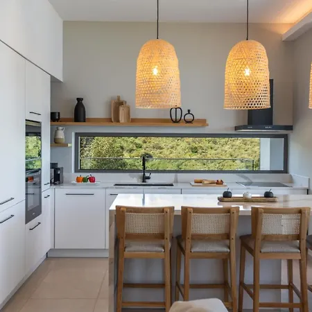 Moncasa Your Ionian Kouvalata