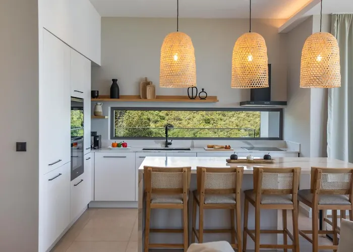 Moncasa Your Ionian Kouvalata